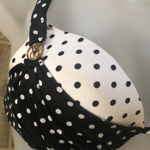 Victoria’s Secret bikini top 34C - Picture 2 of 6